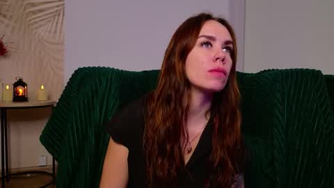 Snapshot of tonictempt chatting on October 31, 10:27 am Anita online show from October 31, 10:27 am