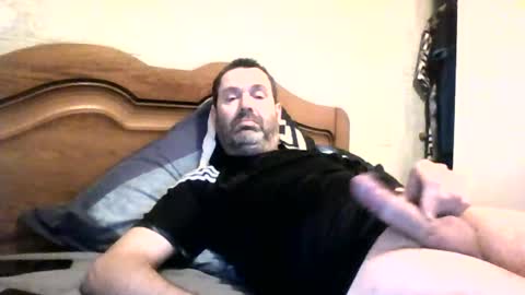 Snapshot of tonio358965 chatting on December 29, 7:43 pm tonio358965 online show from December 29, 7:43 pm