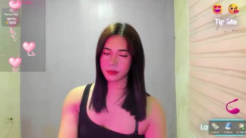 tonitemptation04 online show from January 8, 11:45 am