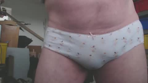 Snapshot of tonsk chatting on January 27, 2:35 pm tonsk online show from January 27, 2:35 pm