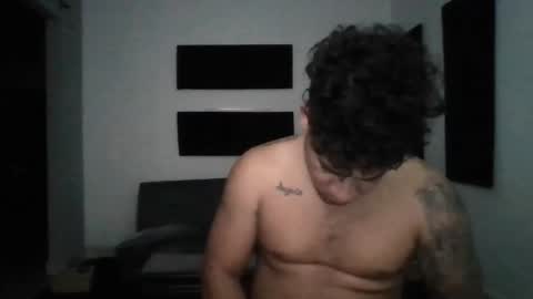 Snapshot of tony19c chatting on January 21, 9:57 am toni online show from January 21, 9:57 am