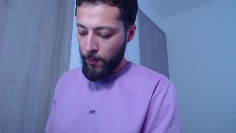 Tony Ribas. online show from December 17, 10:00 pm