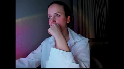 Tony and Alice online show from April 15, 7:32 pm