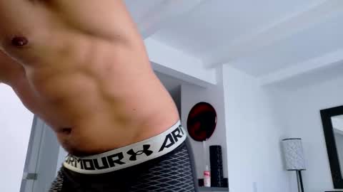 tony muscle1 online show from March 5, 8:27 pm