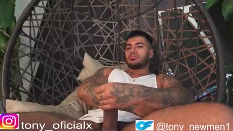 tony online show from February 13, 11:28 am