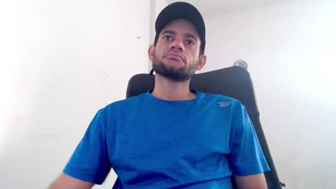 Snapshot of tony_okly chatting on March 29, 2:28 pm Tony Okly online show from March 29, 2:28 pm