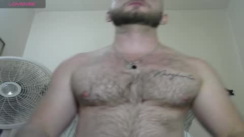 Snapshot of tony_white_7 chatting on February 20, 4:07 am TONY online show from February 20, 4:07 am