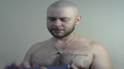 Snapshot of tony_white_7 chatting on February 25, 1:09 am TONY online show from February 25, 1:09 am