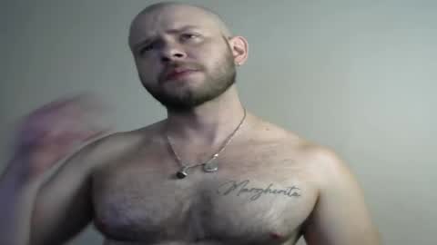 Snapshot of tony_white_7 chatting on February 28, 12:10 am TONY online show from February 28, 12:10 am