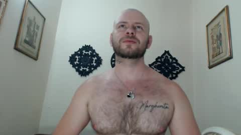 Snapshot of tony_white_7 chatting on February 28, 7:37 pm TONY online show from February 28, 7:37 pm