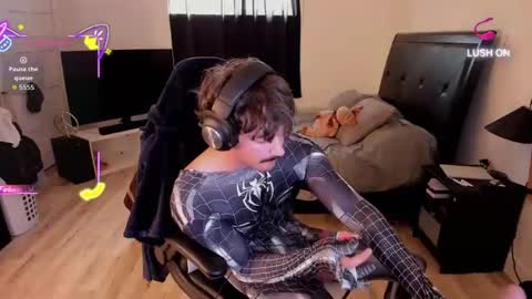 tonybigdick12333 online show from September 18, 7:27 pm