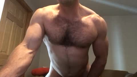 Snapshot of tonybonezz chatting on February 12, 3:27 pm tonybonezz online show from February 12, 3:27 pm