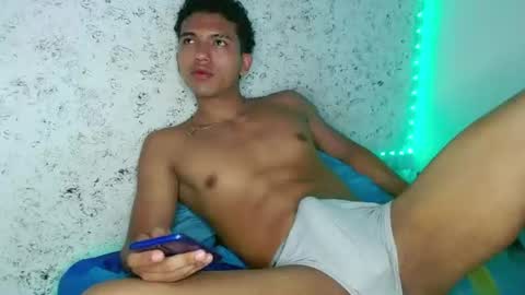 tonydesire_ online show from June 25, 8:24 pm