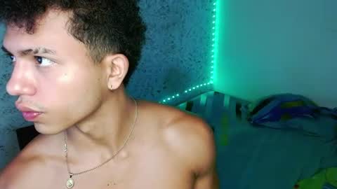 tonydesire_ online show from June 26, 7:51 pm