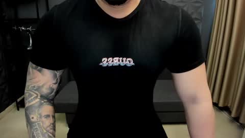 TonyWilcox online show from December 14, 6:35 am