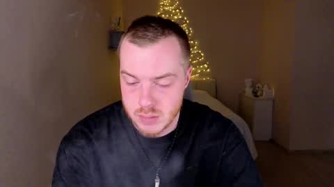 Snapshot of toohornyserj chatting on January 18, 8:01 pm toohornyserj online show from January 18, 8:01 pm