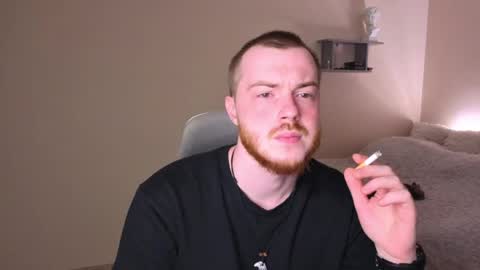 Snapshot of toohornyserj chatting on April 2, 8:28 pm toohornyserj online show from April 2, 8:28 pm