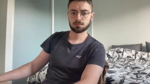 Tom online show from April 29, 9:57 am