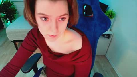 Snapshot of topcranberry chatting on October 3, 6:16 pm topcranberry online show from October 3, 6:16 pm