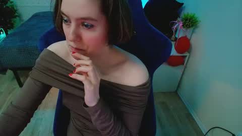 Snapshot of topcranberry chatting on October 24, 7:05 am topcranberry online show from October 24, 7:05 am