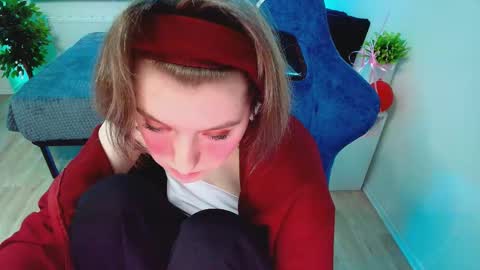 Snapshot of topcranberry chatting on October 28, 12:52 pm topcranberry online show from October 28, 12:52 pm