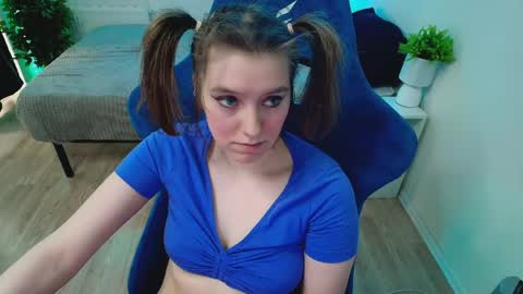 topcranberry online show from May 2, 3:17 pm