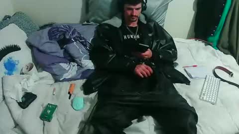 SagMeOreduceMe online show from March 29, 10:37 am