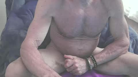 topfortwinks online show from June 21, 4:26 am