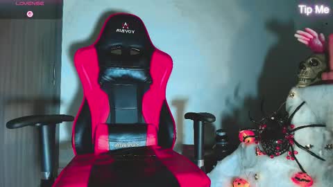 Toplayboy online show from November 9, 1:04 am