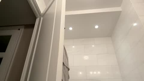 Snapshot of topspin69 chatting on February 22, 11:13 pm topspin69 online show from February 22, 11:13 pm