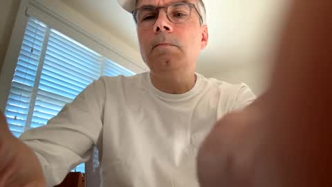 Snapshot of topspin69 chatting on September 13, 8:41 pm topspin69 online show from September 13, 8:41 pm