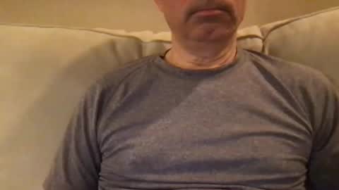 Snapshot of topspin69 chatting on October 20, 3:40 am topspin69 online show from October 20, 3:40 am