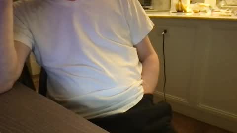 Snapshot of topspin69 chatting on June 24, 2:32 am topspin69 online show from June 24, 2:32 am