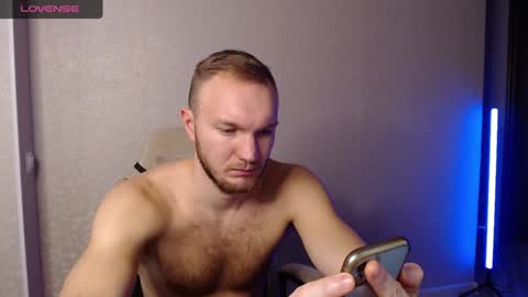 Snapshot of toress1 chatting on January 8, 12:37 pm Glebaty online show from January 8, 12:37 pm