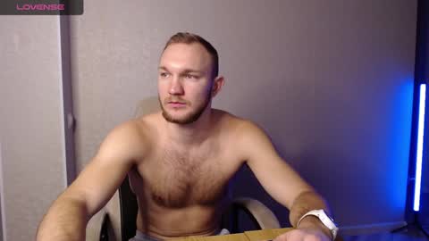 Snapshot of toress1 chatting on January 10, 10:28 am Glebaty online show from January 10, 10:28 am