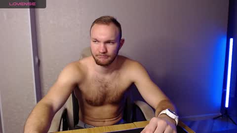Snapshot of toress1 chatting on January 11, 5:52 am Glebaty online show from January 11, 5:52 am