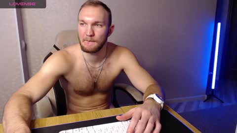 Snapshot of toress1 chatting on January 15, 8:41 am Glebaty online show from January 15, 8:41 am
