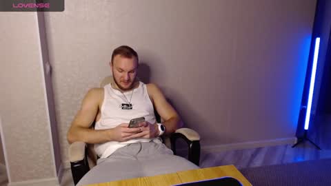 Snapshot of toress1 chatting on January 18, 4:53 pm Glebaty online show from January 18, 4:53 pm