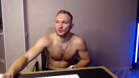 Snapshot of toress1 chatting on February 14, 8:31 am Glebaty online show from February 14, 8:31 am