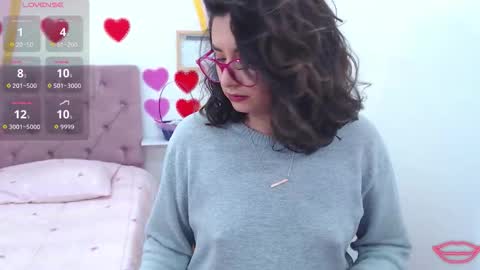 Snapshot of tori_just chatting on October 1, 5:08 pm tori_just online show from October 1, 5:08 pm
