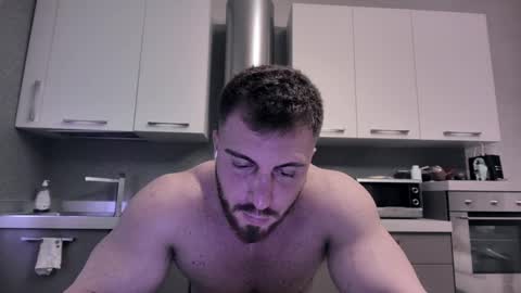 Snapshot of toro_arrapato chatting on January 7, 12:09 pm toro_arrapato online show from January 7, 12:09 pm