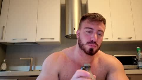 Snapshot of toro_arrapato chatting on March 12, 12:57 pm toro_arrapato online show from March 12, 12:57 pm