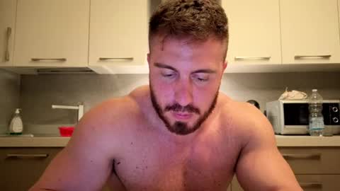 Snapshot of toro_arrapato chatting on March 12, 8:52 pm toro_arrapato online show from March 12, 8:52 pm