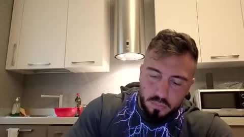 Snapshot of toro_arrapato chatting on October 4, 12:25 pm toro_arrapato online show from October 4, 12:25 pm