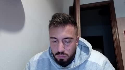 Snapshot of toro_arrapato chatting on October 19, 3:23 pm toro_arrapato online show from October 19, 3:23 pm