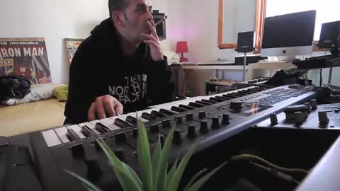 Snapshot of torosko chatting on January 4, 10:49 am Torosko online show from January 4, 10:49 am