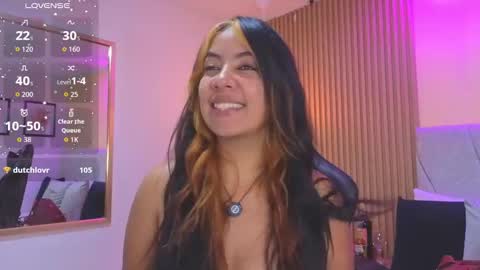 Snapshot of torres_karla chatting on November 28, 11:07 pm karla online show from November 28, 11:07 pm