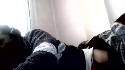 torresurionasantos online show from February 5, 1:05 pm