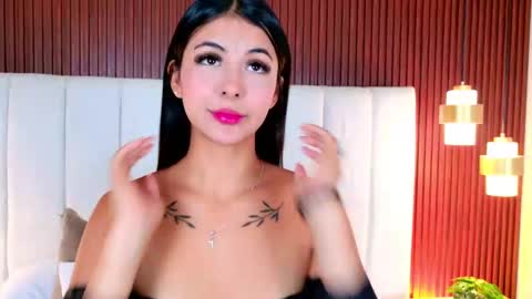 Ana Maria  online show from September 25, 1:26 pm