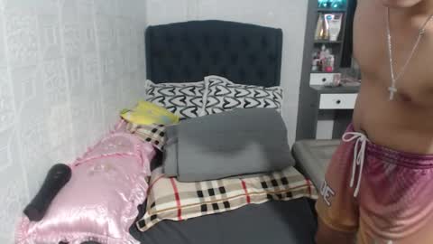 Snapshot of toshirokunn chatting on December 15, 11:31 pm Toshiro online show from December 15, 11:31 pm
